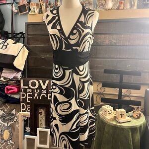 Maurices Black and White Abstract Midi Dress
